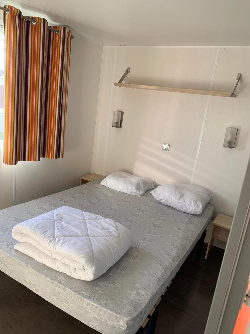 Camping La Baie Du Mont Saint Michel Céaux Eksteriør billede